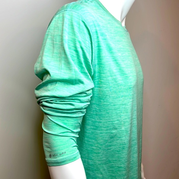 SPYDER SWIM RASH GUARD SURF SAND SUN SHIRT YPF 30+, BEAUTIFUL LIGHT GREEN, XL - Picture 2 of 13